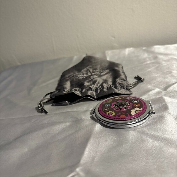 🌸 Brighton Compact Mirror with Pouch – $10 - Picture 2 of 4